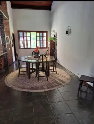 Imagem Casa em Condomínio para Venda em Teresópolis / RJ no bairro Albuquerque