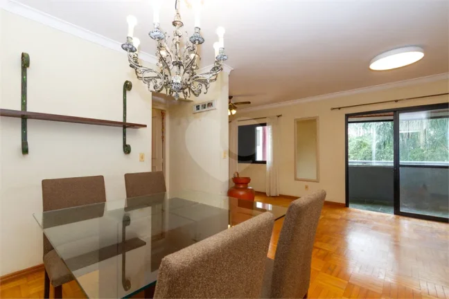 Imagem Apartamento à venda com 3 quartos, sendo 2 suítes, no condomínio Villaggio de Bologna, São Paulo - SP