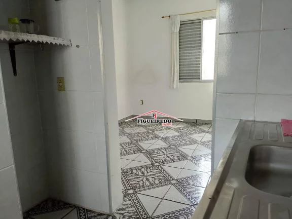 Imagem Kitnet com 1 dormitório à venda, 23 m² por R$ 170.000,00 - Canto do Forte - Praia Grande/SP
