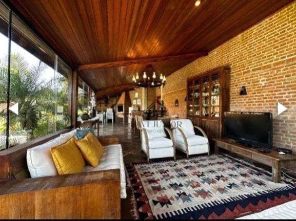 Casa com 8 dormitórios sendo 3 suítes à venda, 500 m² por R$ 5.500.000 - Condomínio Porto de Ibiúna - Ibiúna/SP