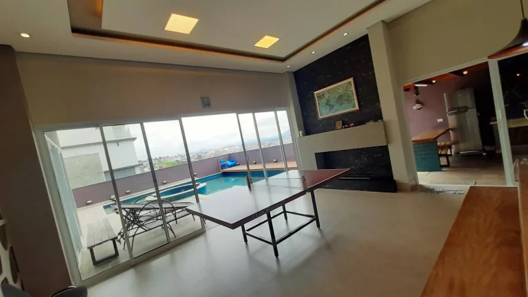Imagem Casa alto padrão no condomínio Vila Real