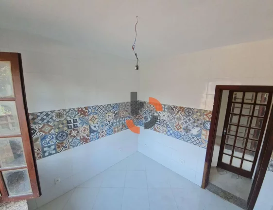 Imagem Casa com 3 dormitórios à venda, 115 m² por R$ 480.000,00 - Califórnia - Nova Iguaçu/RJ