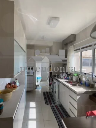 Imagem Apartamento no Sumaré com vista panorâmica: 168m², 3 suítes e 3 Garagens.