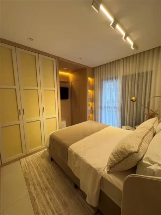 Imagem Residencial Ascot | Canto do Forte – Praia Grande Descubra o privilégio de viver no Residencial Ascot, um empreendimento que traduz sofisticação, conforto e exclusividade no coração do desejado bairro Canto do Forte, em Praia Grande. Logo ao adentrar o ed