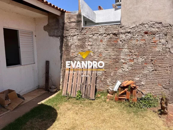 Imagem Casa em Condomínio para Venda em Cuiabá / MT no bairro Jardim Imperial