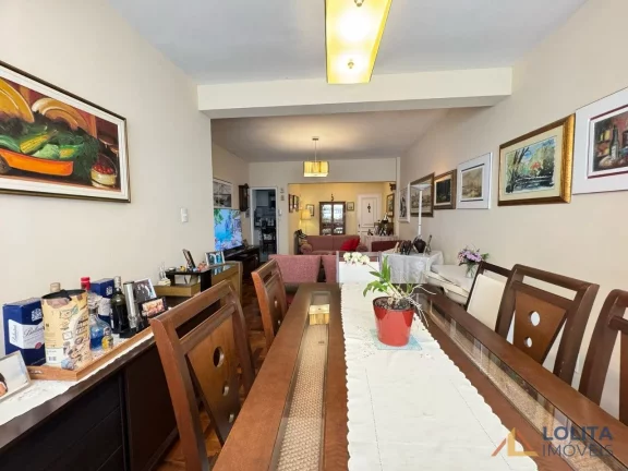 Imagem Apartamento à venda, 3 quartos e 1 vaga de garagem no Centro de Florianópolis