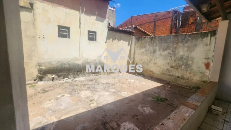 Imagem Imóvel c/ Salão Comercial á 100mts da Av. Brasil