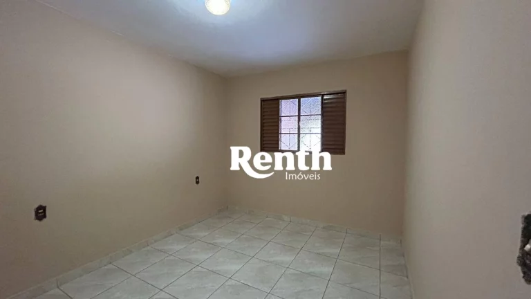 Imagem Casa com 4 dormitórios à venda, 191 m² por R$ 590.000,00 - Jardim Floridiana - Rio Claro/SP
