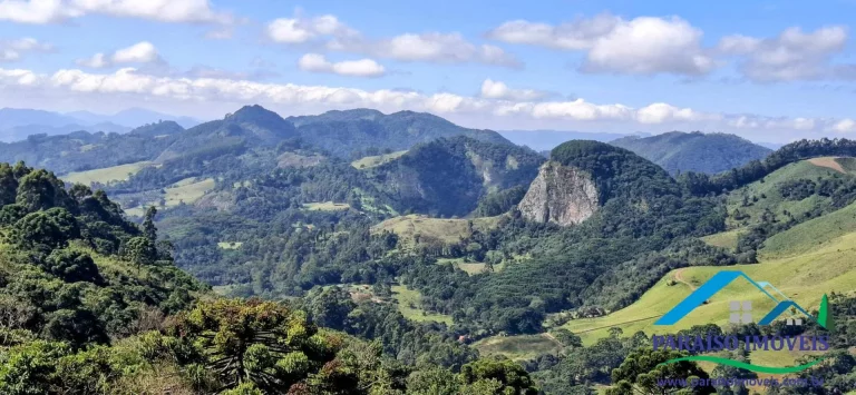 Imagem Terreno com Vista Espetacular em Gonçalves, Terra Fria