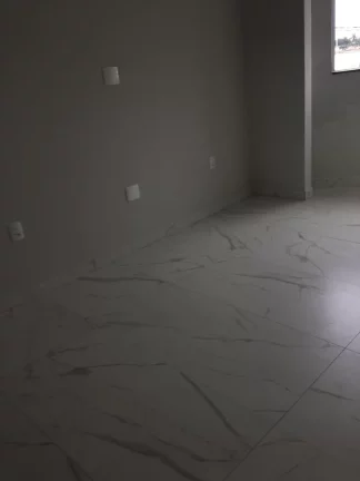 Imagem VENDE-SE APARTAMENTO 1º ANDAR NA VILA NOSSA SENHORA DAS GRAÇAS