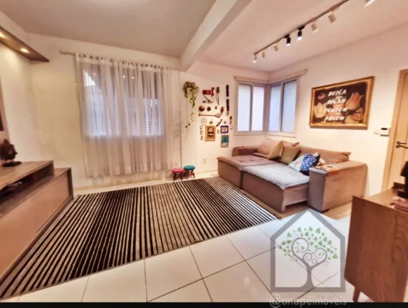 Imagem Casa com 3 Dormitórios e Jacuzzi no Campeche – Florianópolis/SC