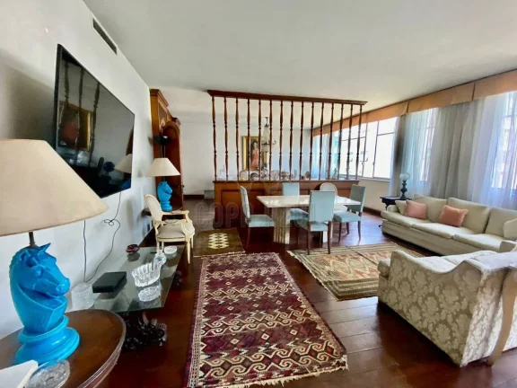 Imagem Copacabana – Rua Figueiredo Magalhães | Residencial › Apartamento 3 quarto(s) à Venda