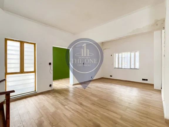 Imagem Casa Comercial à Venda em Perdizes: 12 Salas, 6 Banheiros, 3 Vagas de Garagem e 482m² de Área em São Paulo-SP!