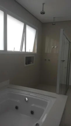 Imagem Casa no Res. Gênesis I - 415m²