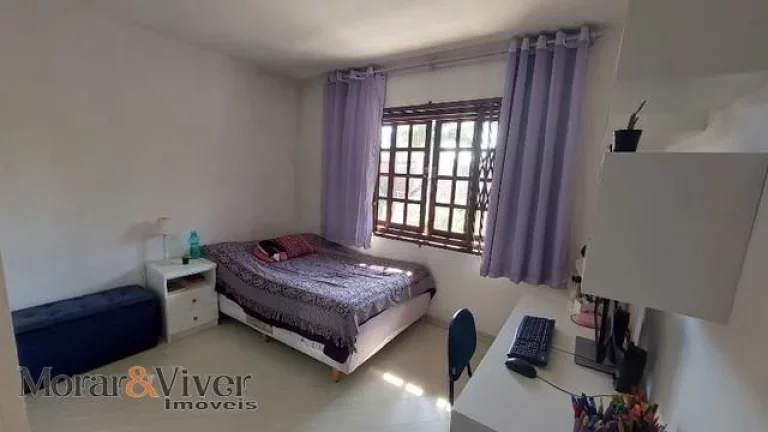 Imagem Sobrado para Venda em Pinhais, Pineville, 3 dormitórios, 1 suíte, 2 banheiros, 2 vagas