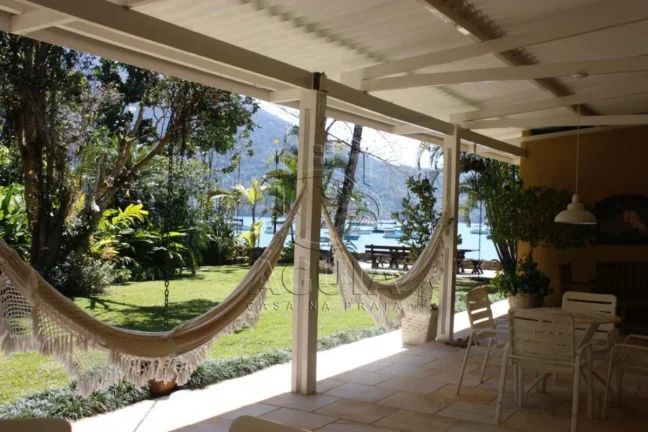 Imagem Casa pé na areia na Praia Saco da Ribeira em Ubatuba!