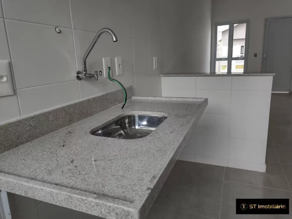 Imagem Oportunidade De Casa Em Condominio na Cidade De Atibaia