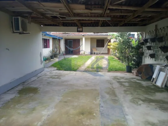 Imagem Casa á venda com 3 dormitórios na Itapeva em Torres/RS