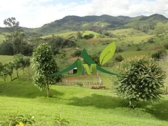 Imagem Lindo sítio à Venda em Piracaia no asfalto