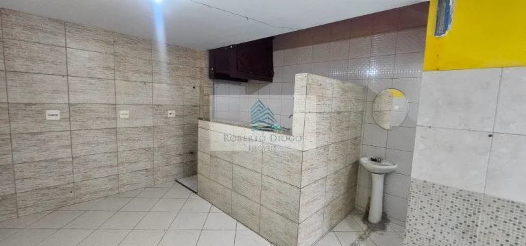 Imagem Ponto Comercial para Locação na Ilha da Conceição - Niterói-RJ: 1 Sala, 1 Banheiro, 40,00 m² de Área.