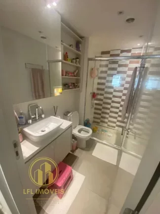 Imagem Espaçoso Apartamento de 3 Quartos em Pinheiros