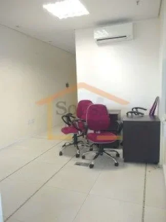Imagem Sala comercial com 61m², resultante da unificação das unidades 1206 e 1207 (matriculas separadas)...