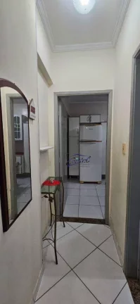 Imagem Kitnet com 1 dormitório à venda, 54 m² por R$ 220.000,00 - Tupi - Praia Grande/SP