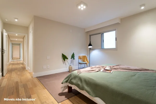 Imagem Apartamento 263M² Reformado, 4Q, 2 Suítes, 3 Banheiros, 2 Vagas, Lavabo, Academia, Piscina, Churrasqueira, Salão de Festas e Jogos, Quadra.