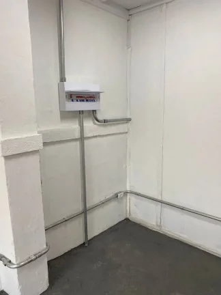 Imagem Alugo Salão Comercial em Santo André, Parque Oratório