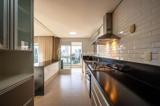 Imagem Apartamento sofisticado à venda no coração do Cambuí, em prédio moderno com lazer completo e po...