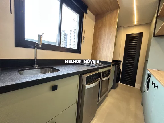 Imagem Apartamento á venda mobiliado e equipado localizado na Praia Brava em Itajaí.