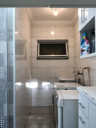 Imagem Sobrado Jd. Avelino - 200 m² - 4 Dormitórios - 2 Banheiros - Espaço Gourmet - 2 Vagas.