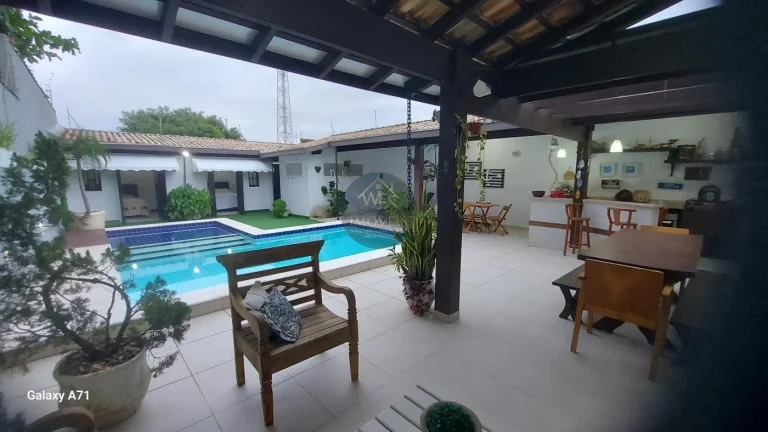 Imagem Casa para Venda em Itanhaém, Cibratel I, 5 dormitórios, 1 suíte, 3 banheiros, 3 vagas