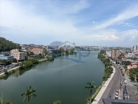 Imagem Apartamento á venda com 4 dormitórios no centro de Torres/RS