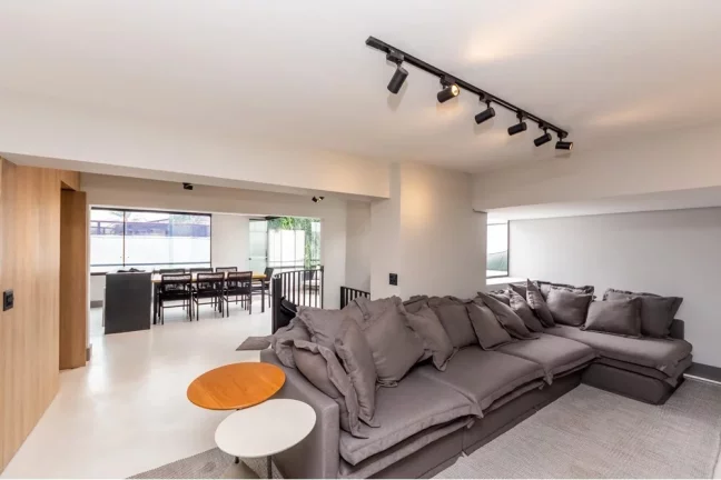 Imagem Cobertura com 2 Quartos à Venda, 195 m² em Moema - São Paulo