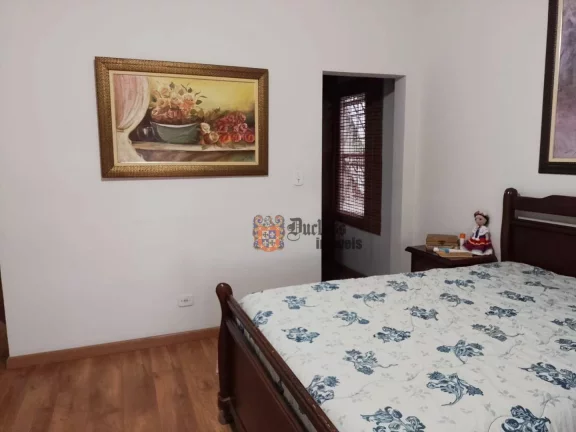 Imagem Sobrado com 4 dormitórios à venda, 962 m² por R$ 2.500.000,00 - Quiririm - Taubaté/SP