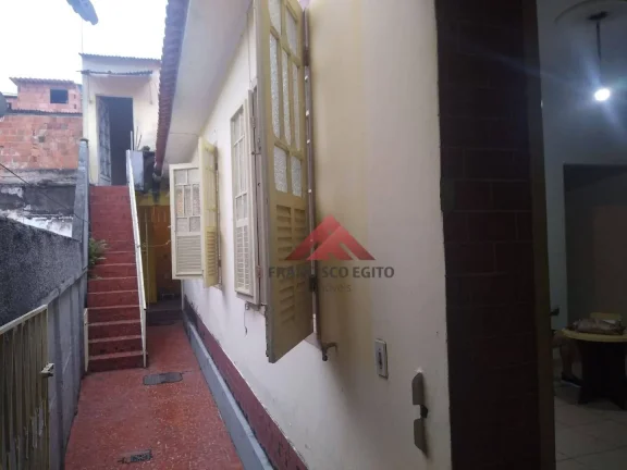 Imagem Casa com 3 dormitórios à venda por R$ 280.000,00 - Venda da Cruz - São Gonçalo/RJ
