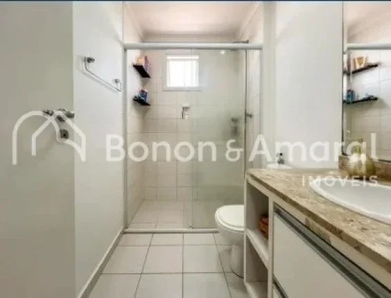 Imagem Excelente oportunidade de residência na região do Alphaville em Campinas. Esta casa conta com 4 do...