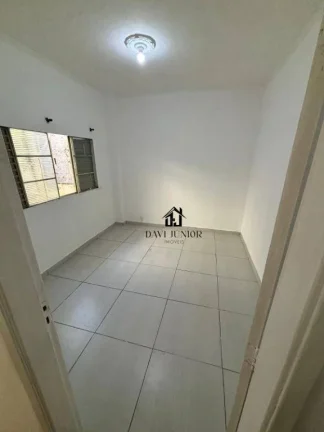 Imagem Casa com 3 dormitórios para alugar, 137 m² por R$ 2.260,00/mês - Vila Trujillo - Sorocaba/SP