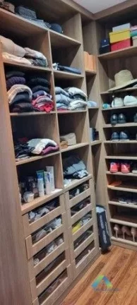 Imagem OPORTUNIDADE NOVA PETROPOLIS Apartamento 103 metros, 3 dormitórios com sacada, 1 suíte, 3 vagas com ótima localização e valor !!!!