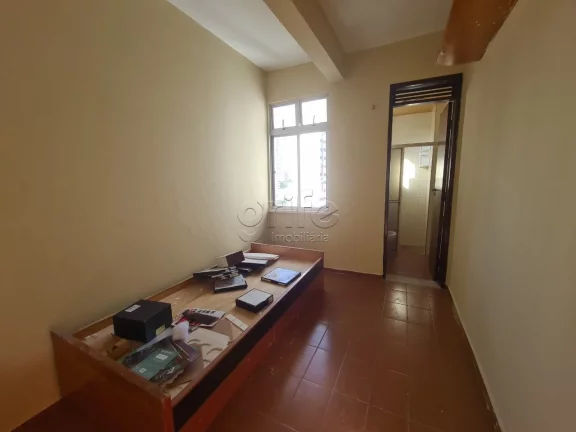 Imagem Venha descobrir o luxo e o conforto neste apartamento no Meireles! Com generosos 216 metros quadrado...