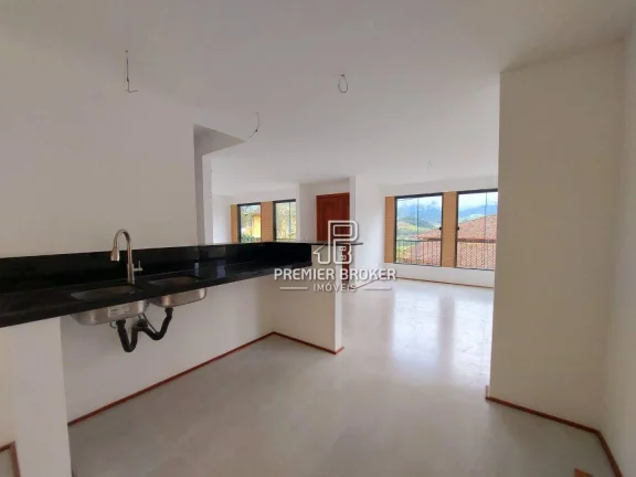Imagem Casa à venda, 127 m² por R$ 925.000,00 - Vargem Grande - Teresópolis/RJ