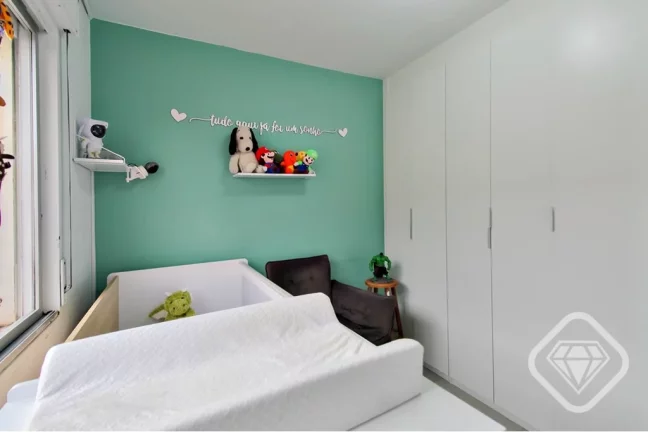 Imagem Apartamento reformado com muito charme na Otto Niemeyer, Zona Sul de Porto Alegre

Brilhante Imóvei...