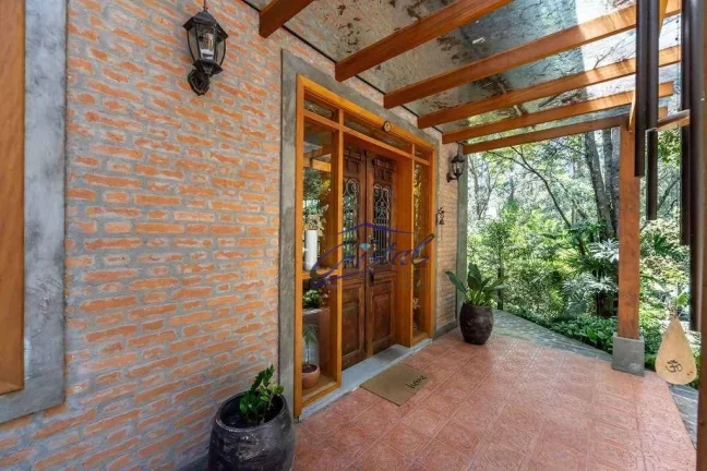 Imagem Casa com 6 quartos (4 suítes) à venda, 821 m² - Palos Verdes - Granja Viana - Cotia/SP