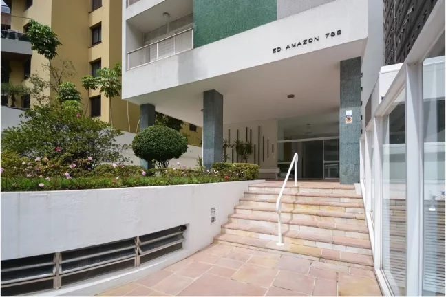 Imagem Apartamento à venda em São Paulo, Santa Cecília, com 3 quartos, 180m2 Imagem Apartamento à venda em São Paulo, Santa Cecília, com 3 quartos, 180m2