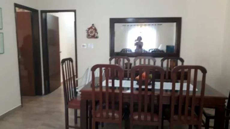 Imagem CASA LADO PRAIA - TODA REFORMADA - 3 DORMITORIOS S/UMA SUITE