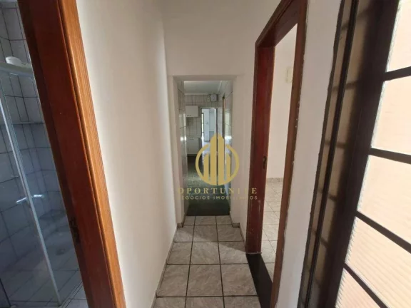 Imagem Casa para locação com dormitórios na zona leste.