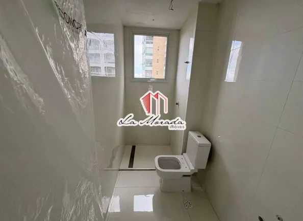 Imagem La Maison, Adrianópolis, 220m2, 4 suites, 4 vagas, VENDA!