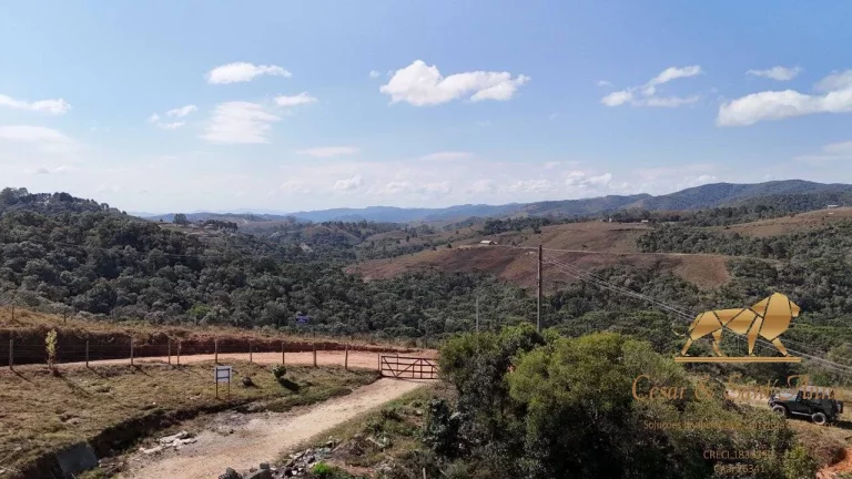 Imagem Terreno com 23.840m² no Parque da Ferradura Seu Refúgio em Campos do Jordão