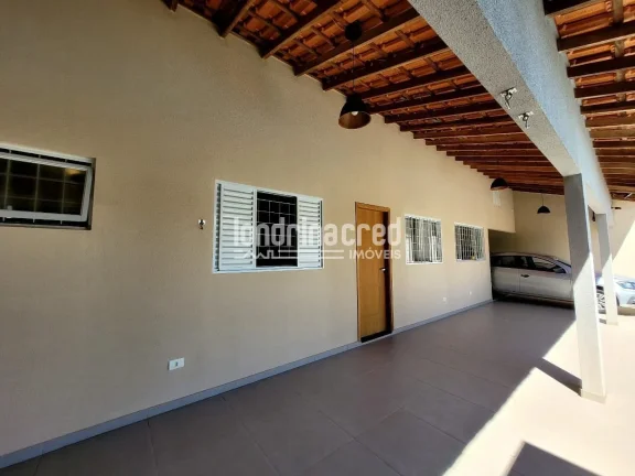 Imagem Casa no Granville Parque Residencial: 2 quartos, 2 banheiros, 6 vagas, 170m², terreno de 525m², piscina, área gourmet e acabamento de qualidade.